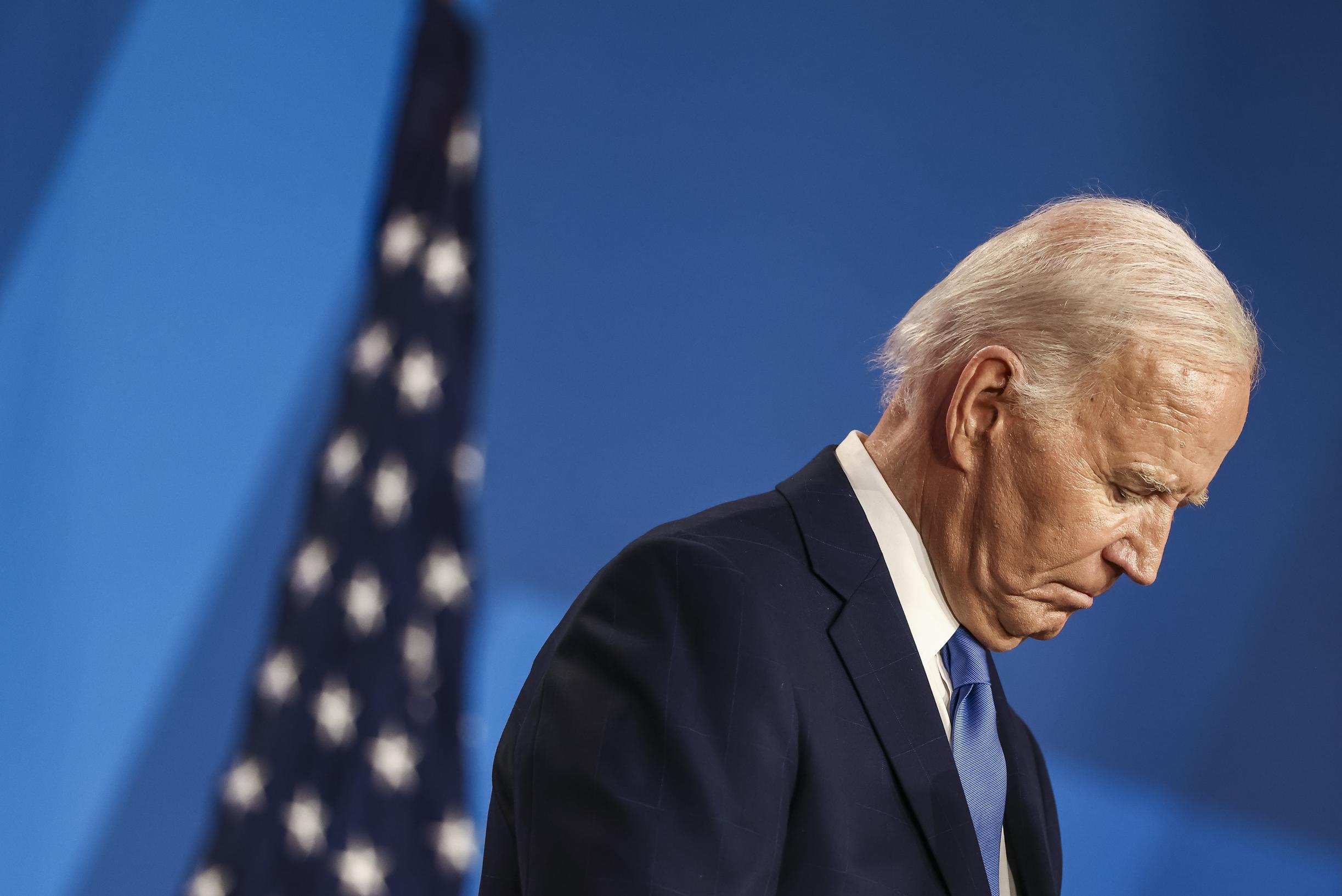 Joe Biden staakt zijn campagne, wat nu? 